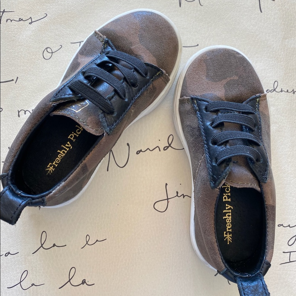 Freshly Picked Camo lace up sneaker-Never Worn